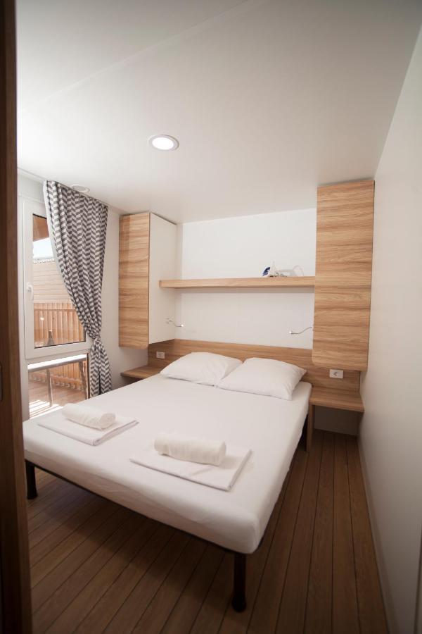 Mediteran Travel Mobile Homes In Camping Terme Catez Brežice Kültér fotó