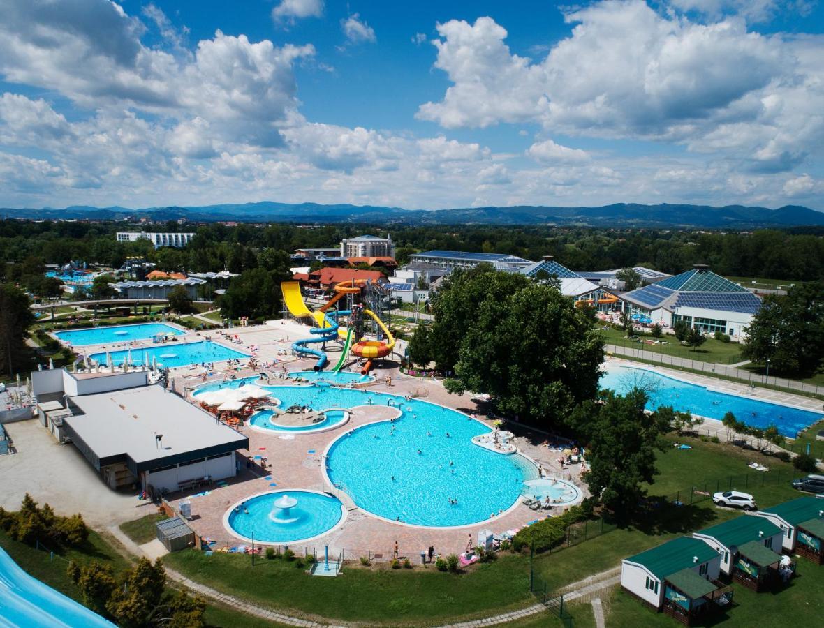 Mediteran Travel Mobile Homes In Camping Terme Catez Brežice Kültér fotó