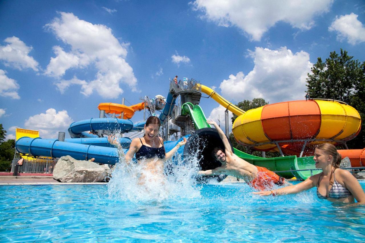 Mediteran Travel Mobile Homes In Camping Terme Catez Brežice Kültér fotó