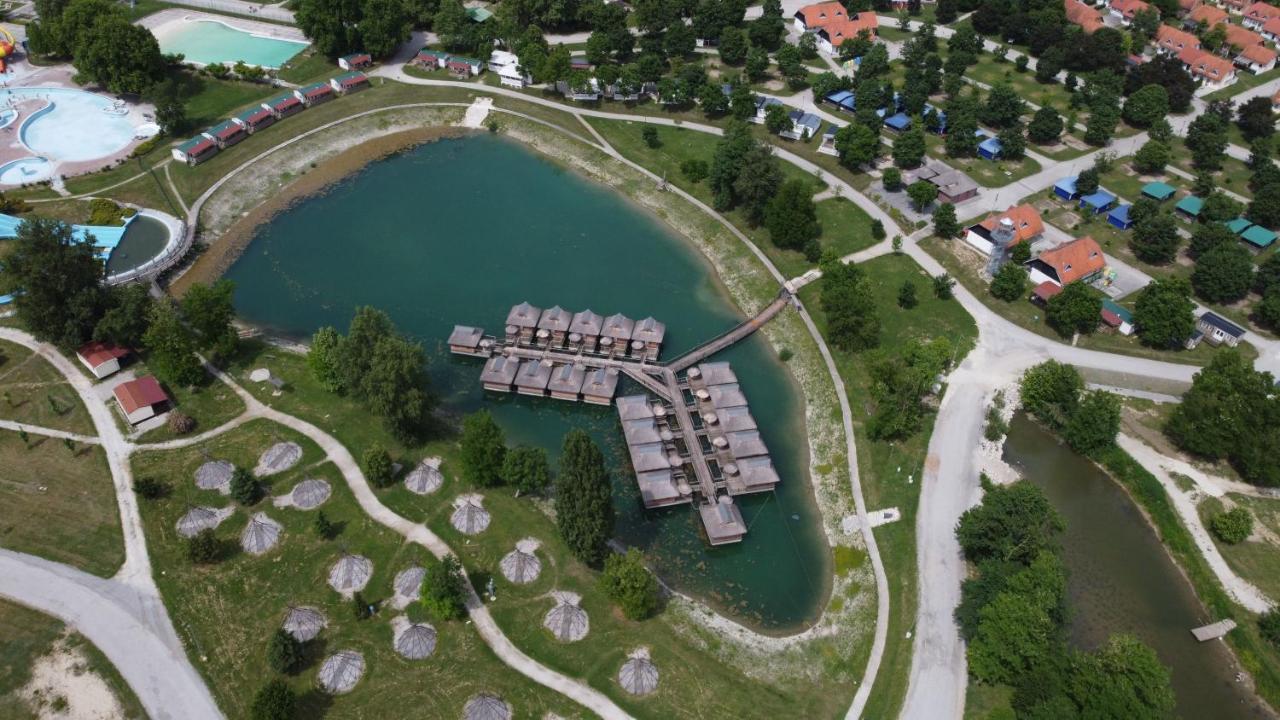 Mediteran Travel Mobile Homes In Camping Terme Catez Brežice Kültér fotó